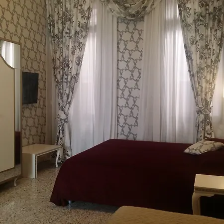 Hotell Ca' Nobile Corner