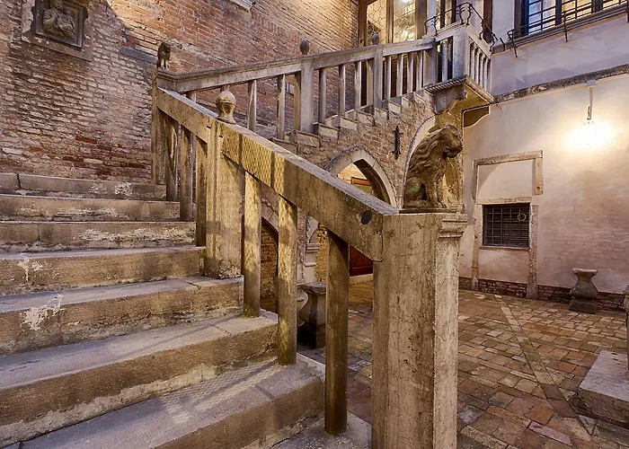 Hotell Ca' Nobile Corner 3*