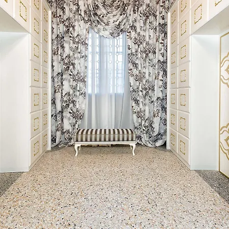 Ca' Nobile Corner Otel 3*