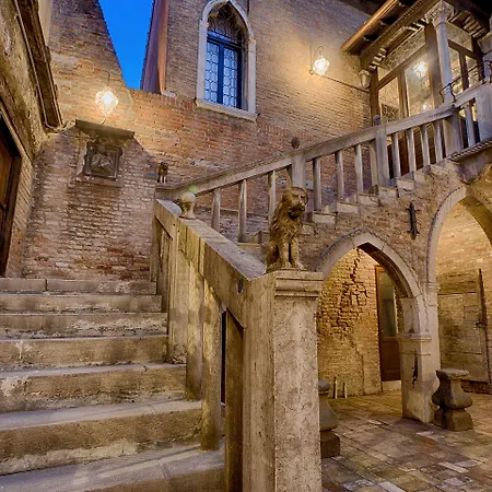Ca' Nobile Corner Venedik