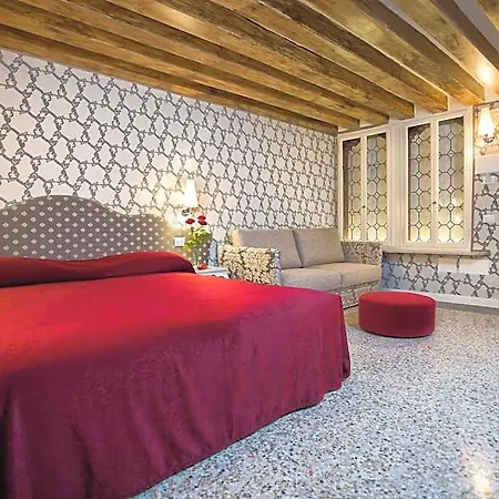 Hotell Ca' Nobile Corner 3*