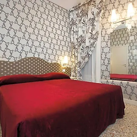 Ca' Nobile Corner 3*