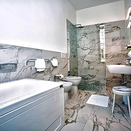 Ca' Nobile Corner Hotell 3*