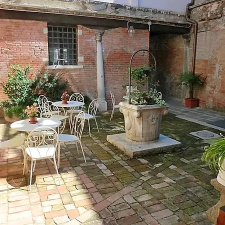 Ca' Nobile Corner 3*
