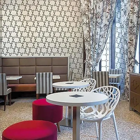Ca' Nobile Corner Hotell
