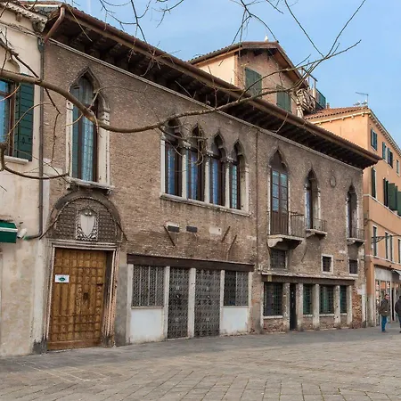 Ca' Nobile Corner 3* Venedig