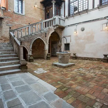 Ca' Nobile Corner 3* Venedik