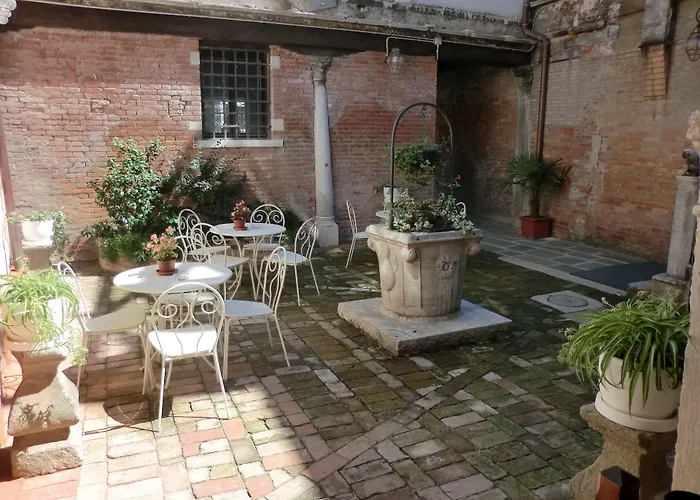 Hotel Ca' Nobile Corner